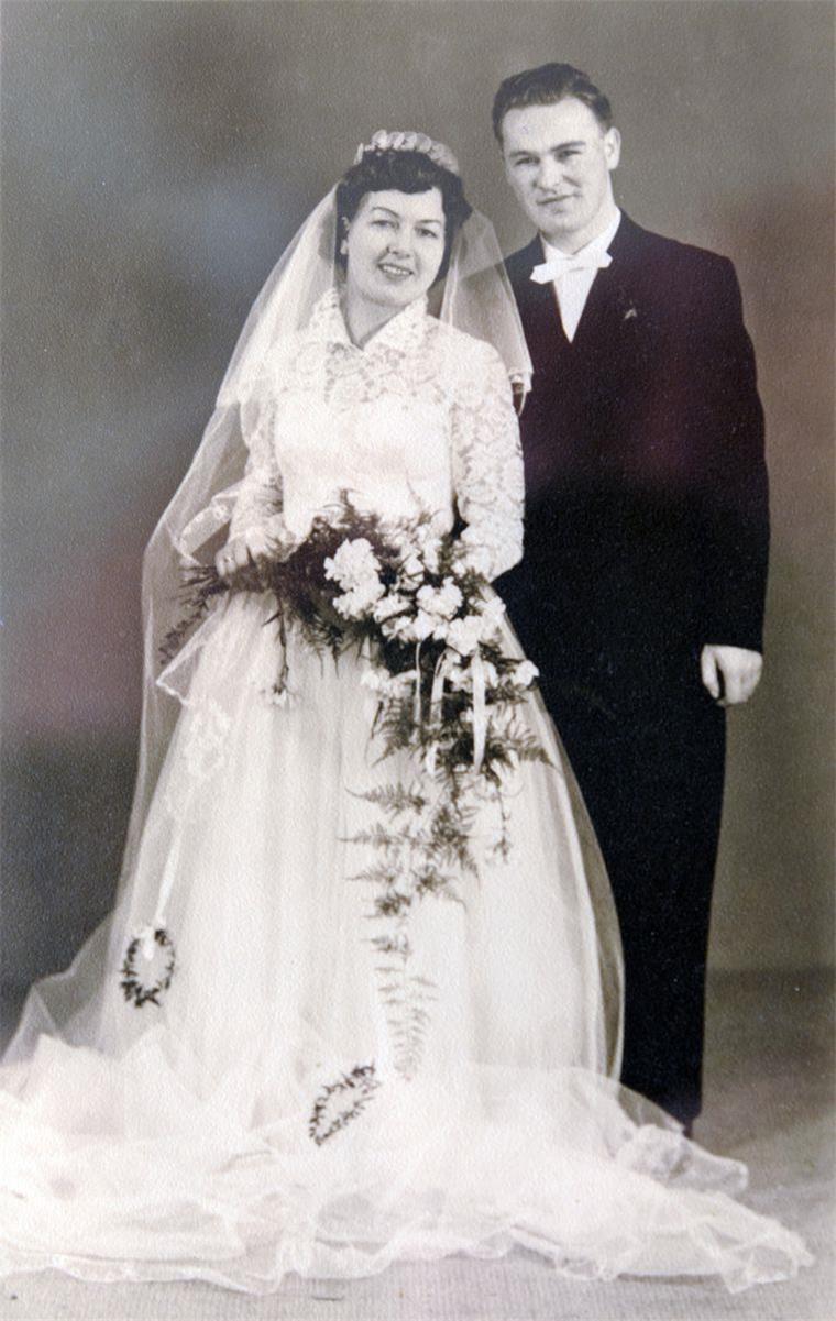 Diamantene Hochzeit in Leherheide: Diese Ehe ist ein Volltreffer Ilse und Günter Schwichtenberg aus Leherheide sind seit 60 Jahren verheiratet.