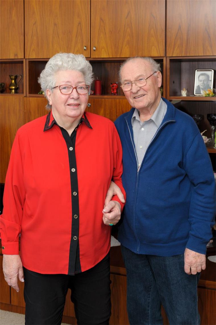 Diamantene Hochzeit in Leherheide: Diese Ehe ist ein Volltreffer Ilse und Günter Schwichtenberg aus Leherheide sind seit 60 Jahren verheiratet.
