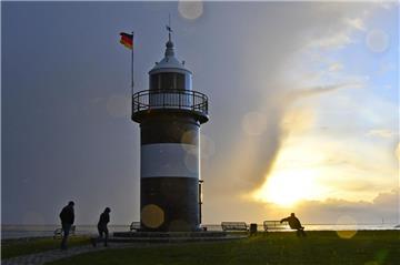 Beim Wremer Markt kennt Meeresgott Neptun keine Gnade