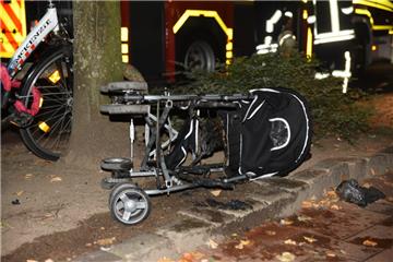 Kinderwagen brennt auf der Goethestraße in Bremerhaven - Brandstiftung?