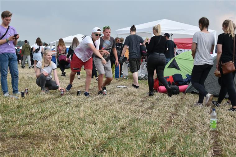 Immer auf dem Sprung: Die Leoniden rocken die Mountain Stage.