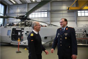 Nordholz: General besucht Bewerbertag der Marineflieger