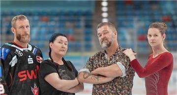 Nicholas Jensen, Rita Rendelsmann, Rob Hardt und eine Eiskunstläuferin