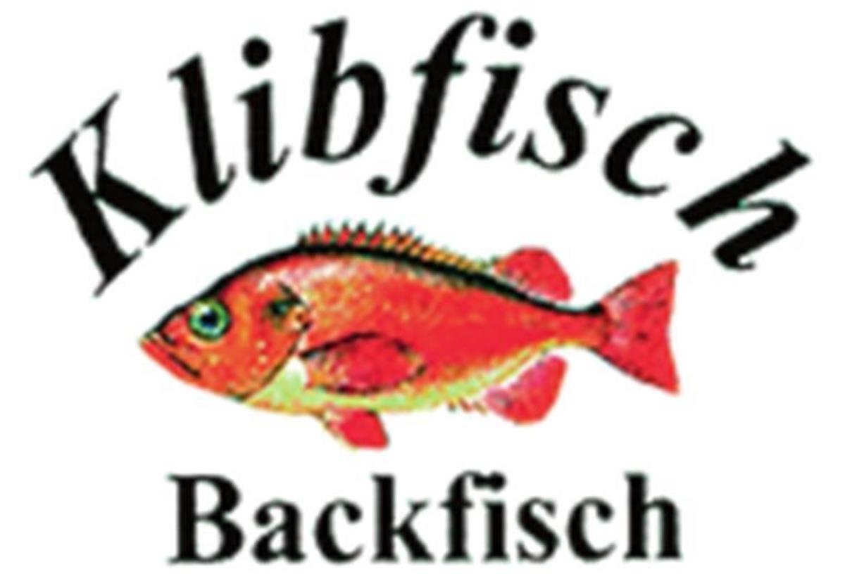 Frisch gebackener Fisch und Waffeln bei Klibfisch