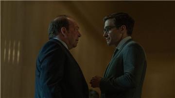 Bill Camp (l) und Jake Gyllenhaal in „Aus Mangel an Beweisen“.