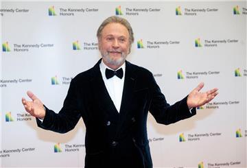 Billy Crystal kommt zum Kennedy Center Honors Gala Dinner.