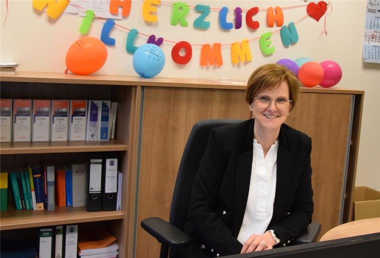 Birgit Gramkow aus Deinstedt leitet jetzt das Haupt-, Personal- und Schulamt im Selsinger Rathaus. Sie tritt die Nachfolge von Michael Hannebacher an, der jetzt Bürgermeister in Bremervörde ist.
