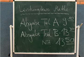 Bis zum 26. März 2021 müssen sich die Abiturienten verbindlich für einen der Prüfungszeiträume entscheiden.