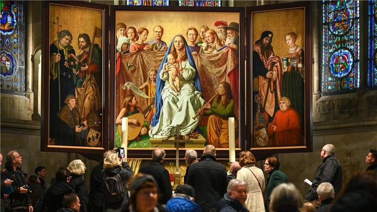 Exil in Rom: Altar aus Naumburg nun in Italien Bislang stand der Altar im Dom von Naumburg. (Archivbild)