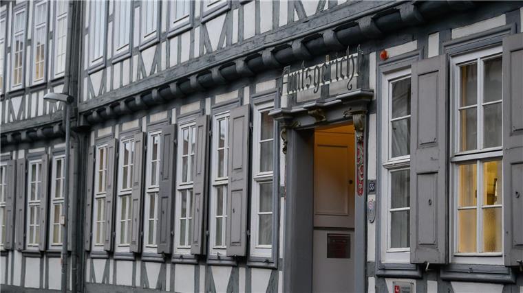 Kinder zum Essen gezwungen: Mitarbeiterin geht in Berufung Blick auf das Amtsgericht Duderstadt.
