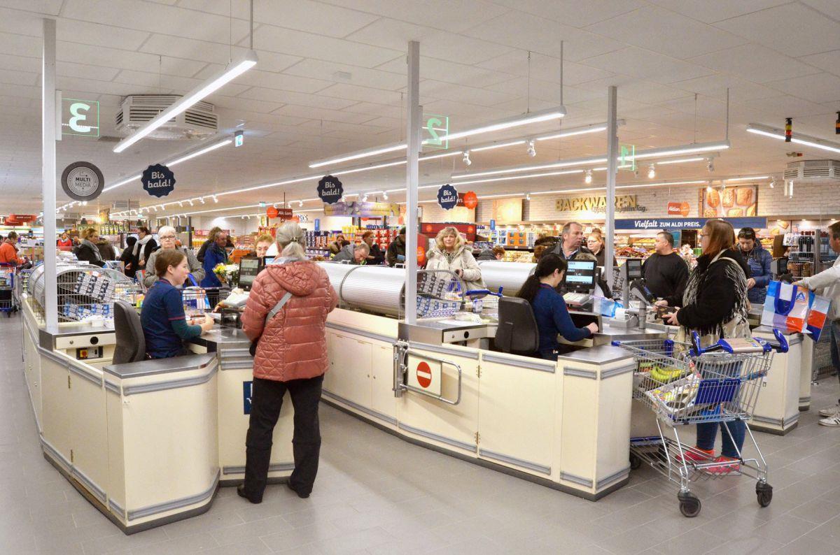 Blick in den neuen Aldi in Loxstedt.