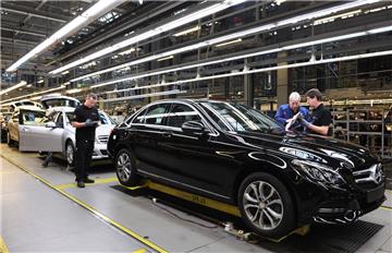 Blick in die Produktionshallen im Bremer Mercedes-Werk.