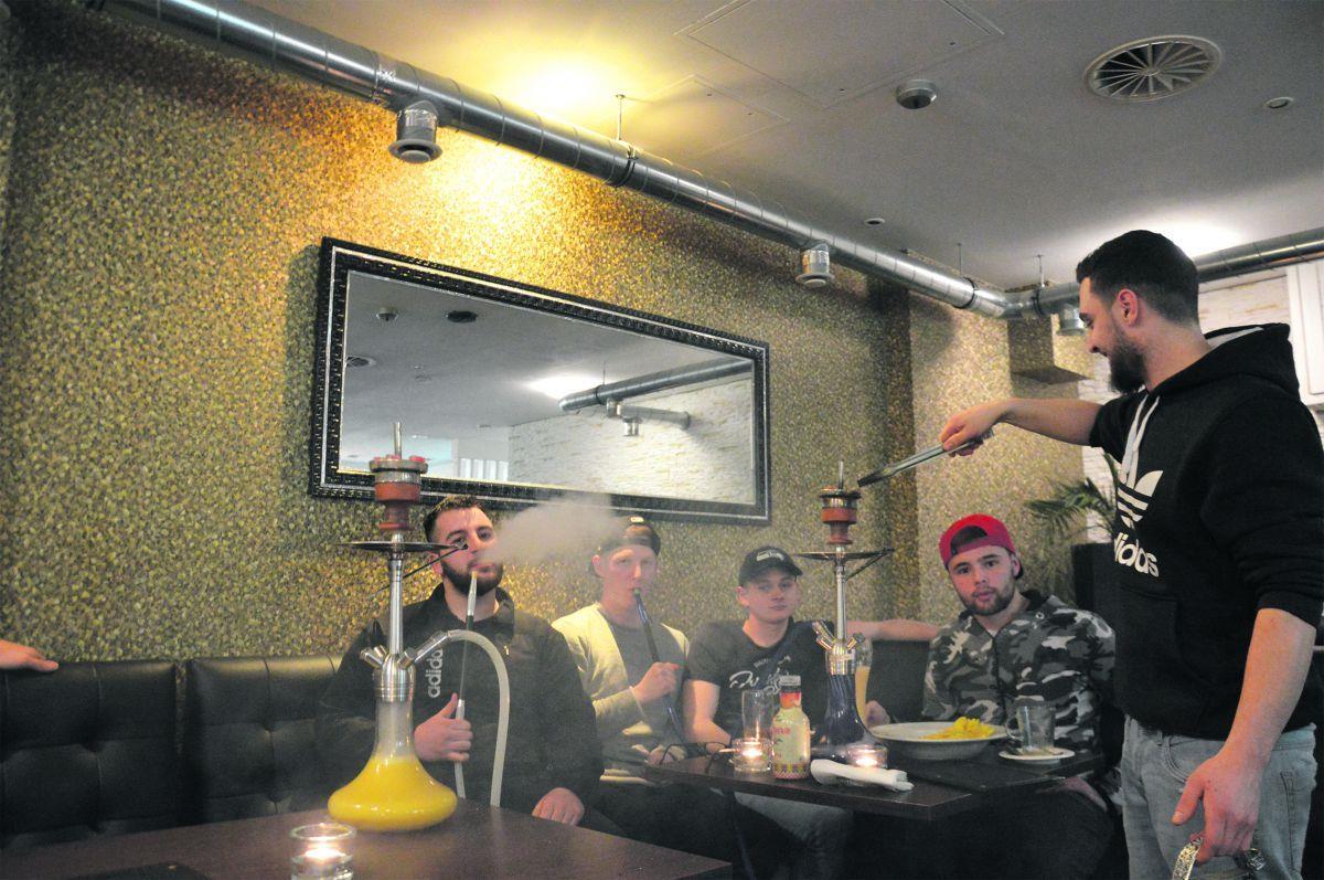Blick in die Shisha-Bar in Bad Bederkesa.