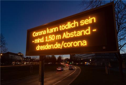 Blick nach Dresden: Zur Eindämmung des Coronavirus verbietet Sachsen alle Ansammlungen ab drei Personen in der Öffentlichkeit.