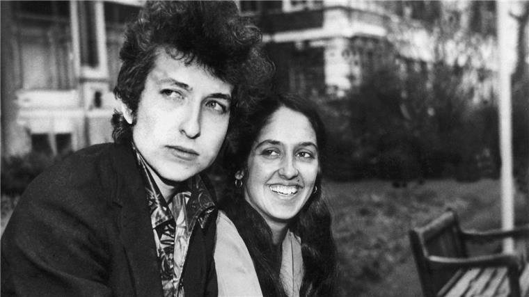 Timothée Chalamet auf Oscar-Kurs mit Film über Bob Dylan Bob Dylan und Joan Baez im Jahr 1965.