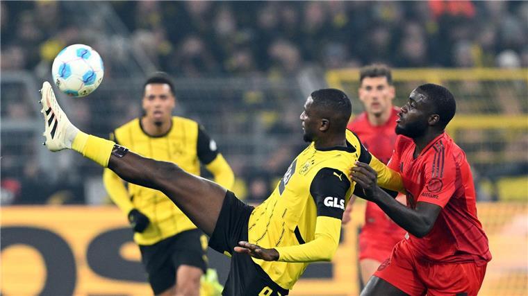 Borussia Dortmund und der FC Bayern stehen in der Bundesliga-Tabelle weit voneinander entfernt.