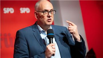Bremens Bürgermeister Andreas Bovenschulte wertet das Ergebnis der Bundestagswahl als Niederlage für seine Partei. (Archivbild) 
