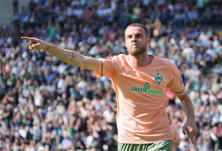 Bremens Marvin Ducksch jubelt nach seinem Treffer zum 2:0.