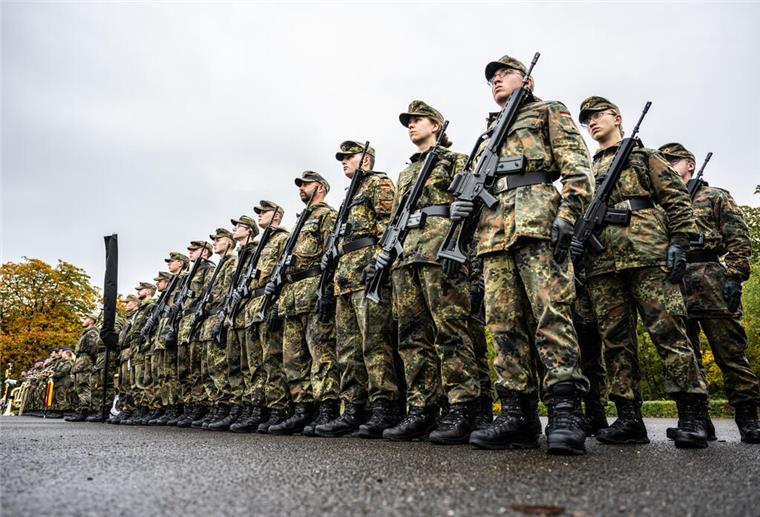 Bremerhaven bekommt eine Heimatschutzkompanie. Am Mittwoch wird sie im Rahmen der Übung „Fishtown Guard“ offiziell in Dienst gestellt. Musik gibt es dabei auch. (Symbolbild)