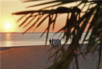 Bremerhavener und Cuxländer sehnen sich nach Strand und Sonne. An welche Orte der Welt verschlägt es sie in diesem Jahr?