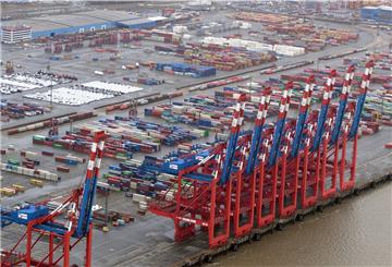 Bremerhavens Hafen-Terminal-Betreiber Eurogate steckt in der Krise.