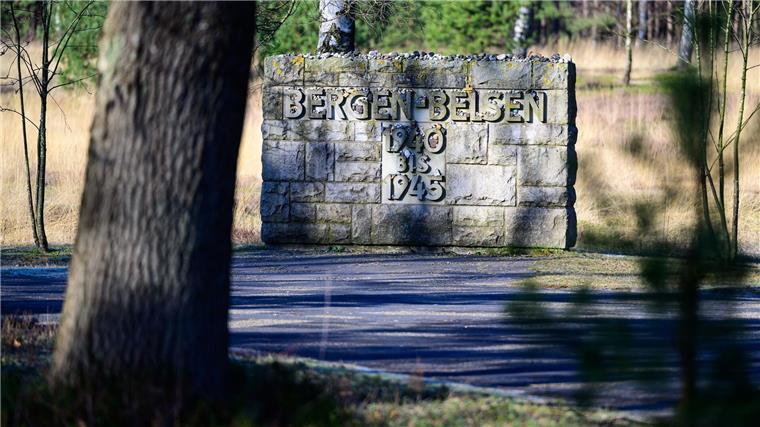 Britische Soldaten befreiten das Konzentrationslager am 15. April 1945. (Archivbild)
