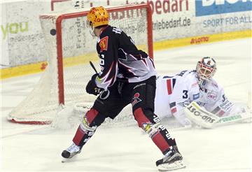 Brock Hooton scheitert knapp mit der Rückhand