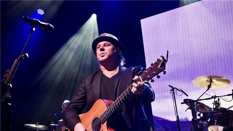 Bruce Guthro ist im Alter von 62 Jahren gestorben.