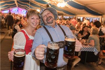 Bryan und Apryl Droscha aus Michigan USA hatten die weiteste Anreise zum Fest. F...
