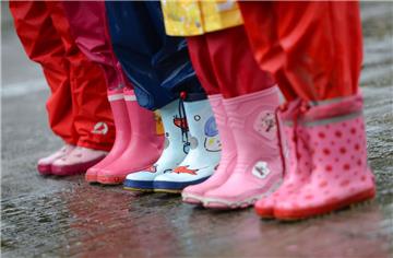 Bülstedts Kinder sollen nicht im Regen stehen. Auch nicht im übertragenen Sinne. Um die Bedingungen für ihre Betreuung in der „Rappelkiste“ zu verbessern, ist ein Anbau an die Einrichtung geplant.