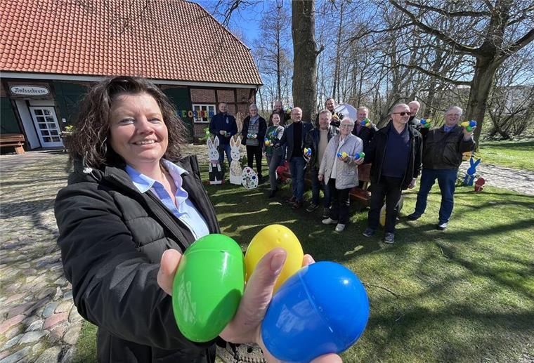 Bürgermeisterin Gabi Kasten freut sich gemeinsam mit den Ortsbürgermeistern und Ortsratsmitgliedern auf die Ostersuchaktion in Geestland.