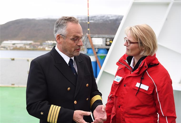 Bundesforschungsministerin Anja Karliczek hatte die „Polarstern“ beim Start der „MOSAiC“-Expedition vergangenes Jahr in Norwegen verabschiedet. Jetzt will sie zur Rückkehr nach Bremerhaven kommen.