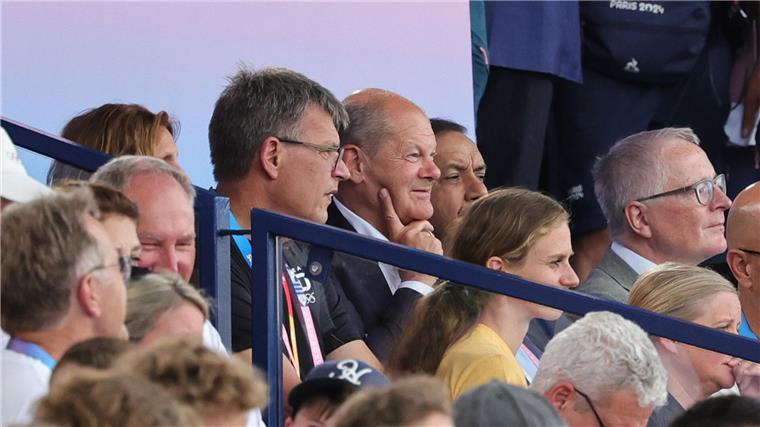 Bundeskanzler Olaf Scholz schaute beim Finale vorbei.