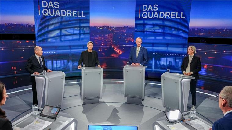 Bundeskanzler Olaf Scholz (SPD), Robert Habeck (Bündnis 90/Die Grünen), Friedrich Merz, Unions-Kanzlerkandidat und CDU-Chef, sowie Alice Weidel, Fraktionsvorsitzende der AfD, nahmen Sonntagabend am „Quadrell“ von RTL teil.