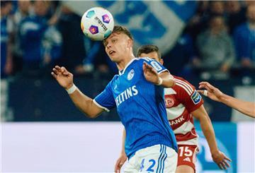 Bundesligist Werder Bremen hat Keke Topp unter Vertrag genommen. 