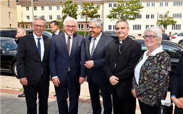 Bundespräsident Frank-Walter Steinmeier besucht Bremerhaven. 