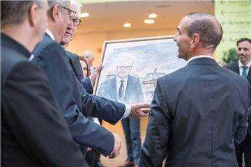 Bundespräsident Frank-Walter Steinmeier besucht Bremerhaven - hier das Klimahaus...