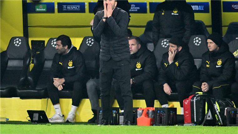 BVB-Coach Sahin sieht kein Problem darin, dass sein verletzter Stammkeeper zur Nationalmannschaft fährt.