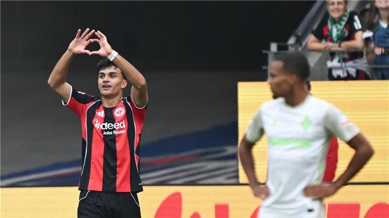Eintracht vermiest Bundesliga-Debüt von Werder-Coach Steffen Can Uzun sorgte mit einem Traumtreffer für die Führung von Eintracht Frankfurt gegen Werder Bremen.