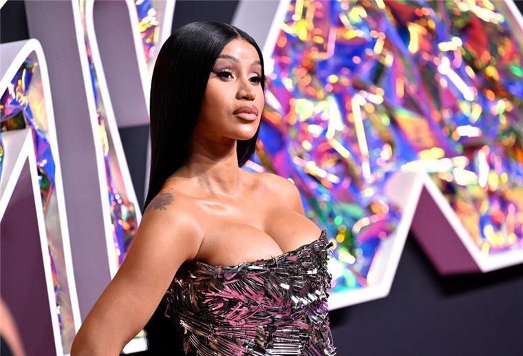 Rapperin Cardi B zeigt ihr drittes Baby Cardi B ist zum dritten Mal Mutter geworden. (Archivfoto)