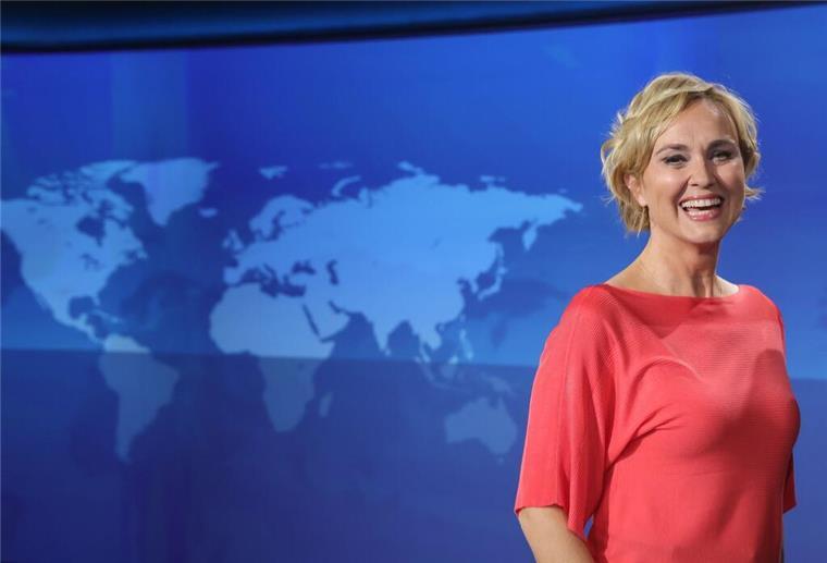 Miosga moderiert am 5. Oktober zum letzten Mal „Tagesthemen“ Caren Miosgaist die dienstälteste „Tagesthemen“-Moderatorin - 16 Jahre lang moderierte sie das Nachrichtenflaggschiff im Ersten.