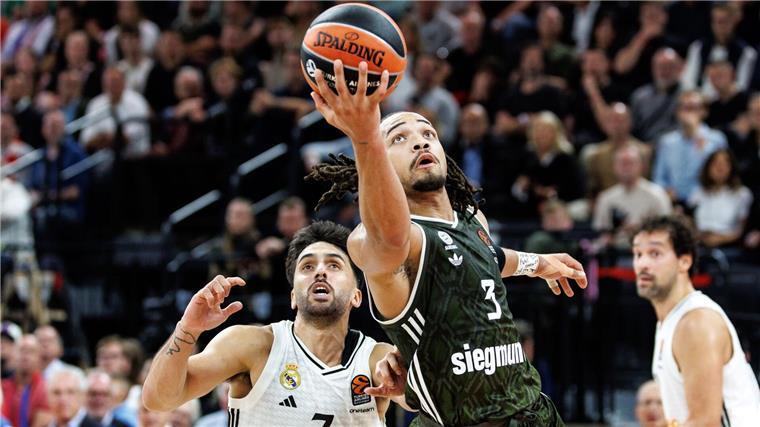 Bayern-Basketballer schlagen Tabellenführer Carsen Edwards führte die Bayern-Basketballer gegen Kaunas wieder an.