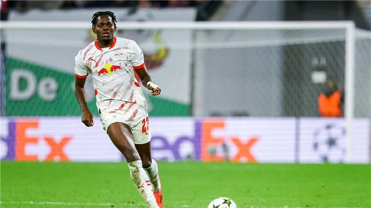 RB Leipzig verlängert vorzeitig mit Castello Lukeba Castello Lukeba hat seinen Vertrag in Leipzig vorzeitig verlängert.