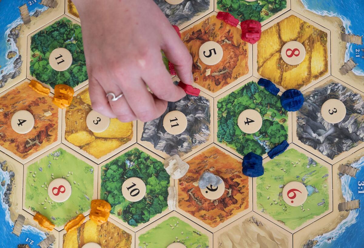 „Catan“ als Film und Serie - Netflix kauft die Rechte „Catan“ wird weltweit und millionenfach gespielt. (Archivbild)