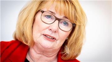 Cathrin Burs, Präsidentin der Apothekerkammer Niedersachsen, spricht in einem Interview mit der dpa.