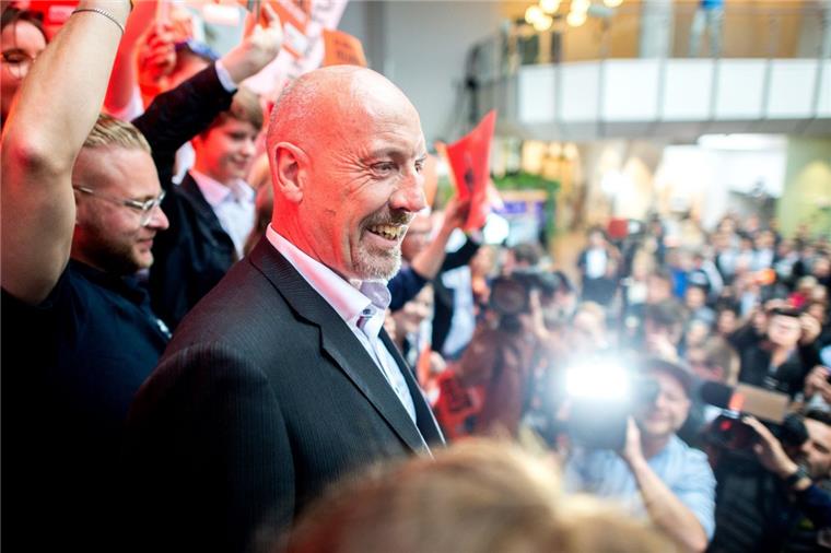 Carsten Meyer-Heder will neuer CDU-Vorsitzender in Bremen werden CDU-Spitzenkandidat Carsten Meyer-Heder nach der Bürgerschaftswahl in Bremen.