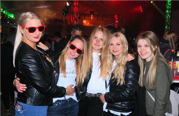 Celine, Jil, Lara, Selina und Katharina aus Bremerhaven und Loxstedt  hatten vie...
