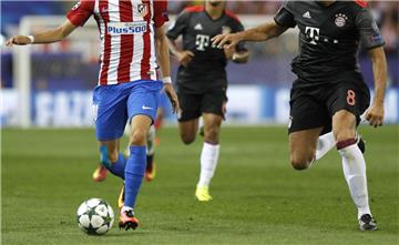 Champions-League-Spiel zwischen Bayern München und Atletico Madrid. Beide haben einen "Schwesterverein" in Bremerhaven bzw. dem Cuxland.