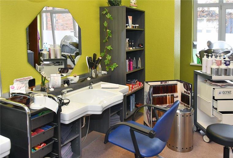 Neuer Salon
