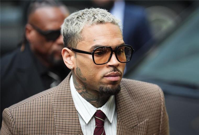 Chris Brown plädiert erneut auf nicht schuldig Chris Brown bestreitet, in London im Februar 2023 einen Musikproduzenten angegriffen zu haben.